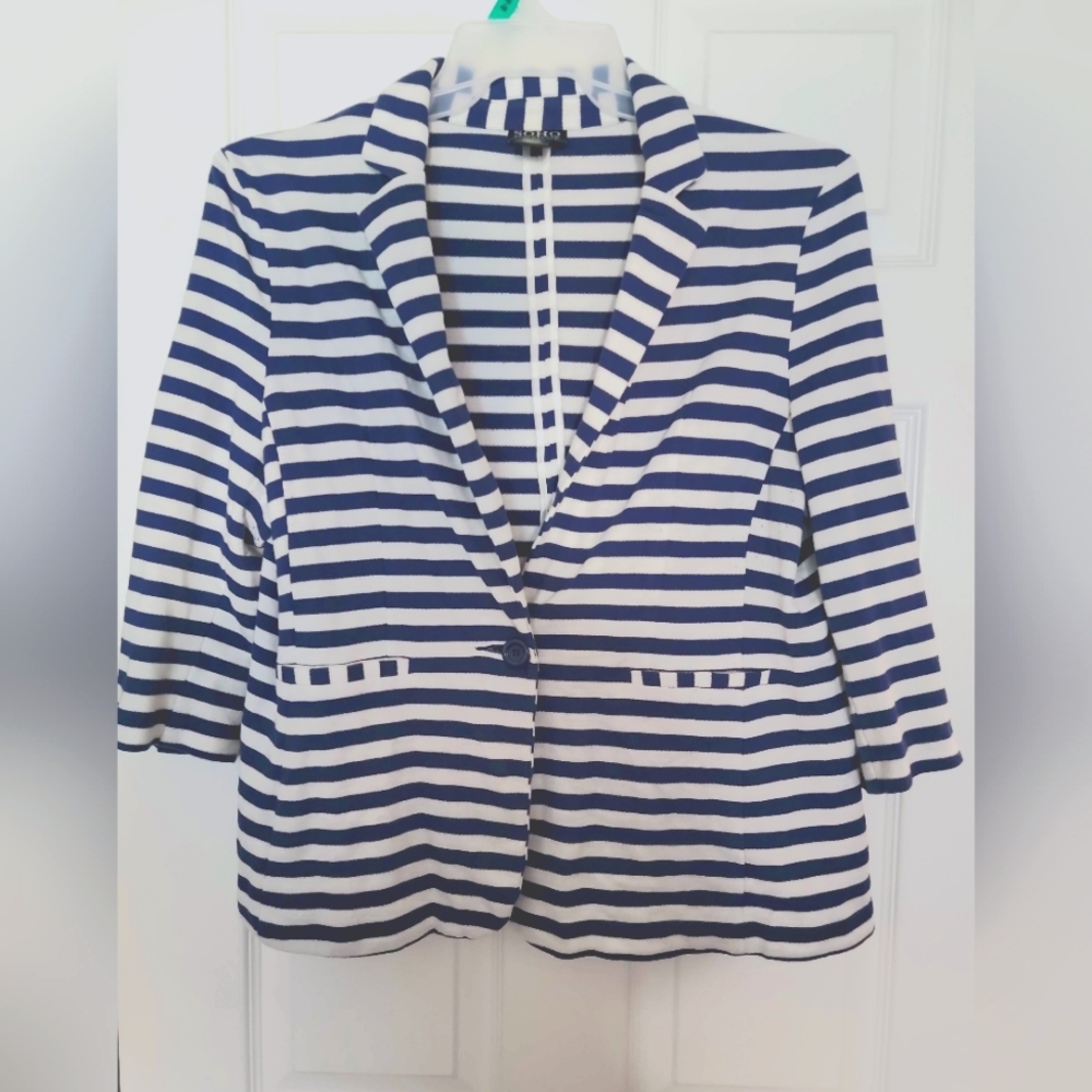 SOHO Womens Blazer